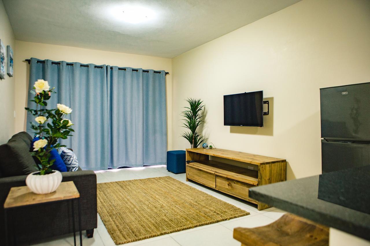 The Living Collective Apartments Питермарицбург Экстерьер фото